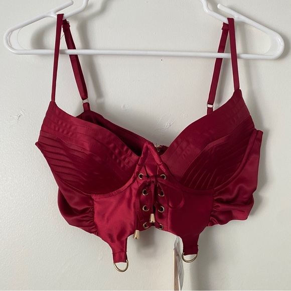 NWT Oh Polly Satin Lace Up Burgundy Corset Crop Top Zipper Closure Whimsigoth S - Picture 2 of 7